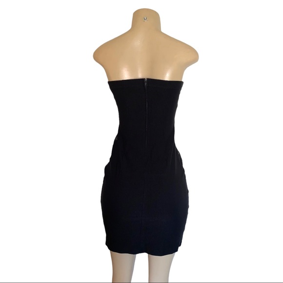 Ruby Rox Strapless Elastic Grip Fitted Black Floral Lace Bodycon Mini Dress Med - Picture 3 of 6